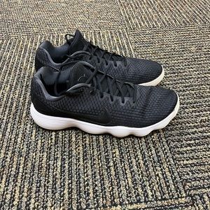 Black Nike Hyperdunk Low size 14